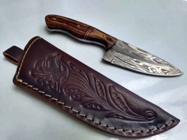 Handmade Damascus 7″ Fixed-Blade Drop-Point knife, and Leather Belt Sheath [New/Unused]. Custom/Handmade