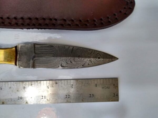 Handmade Damascus Pattern 9″ Spear-point/Dagger fixed blade knife, with Belt Sheath [New – Unused]. Custom/Handmade