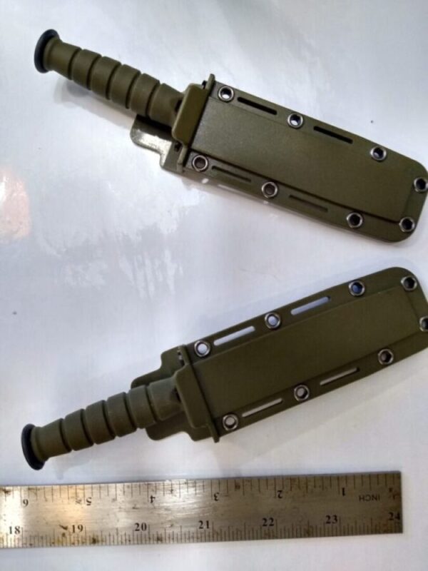 Two small tactical style boot knives with sheaths, 1 tanto and 1 dagger [Used – Excellent Cond.] Fixed-Blade