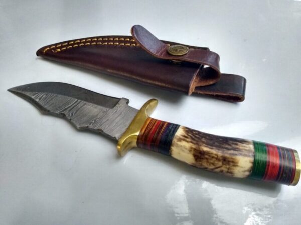 Handmade Damascus Pattern 8″ Fixed-Blade Clip-Point knife, with Belt Sheath[New/Unused]. Custom/Handmade