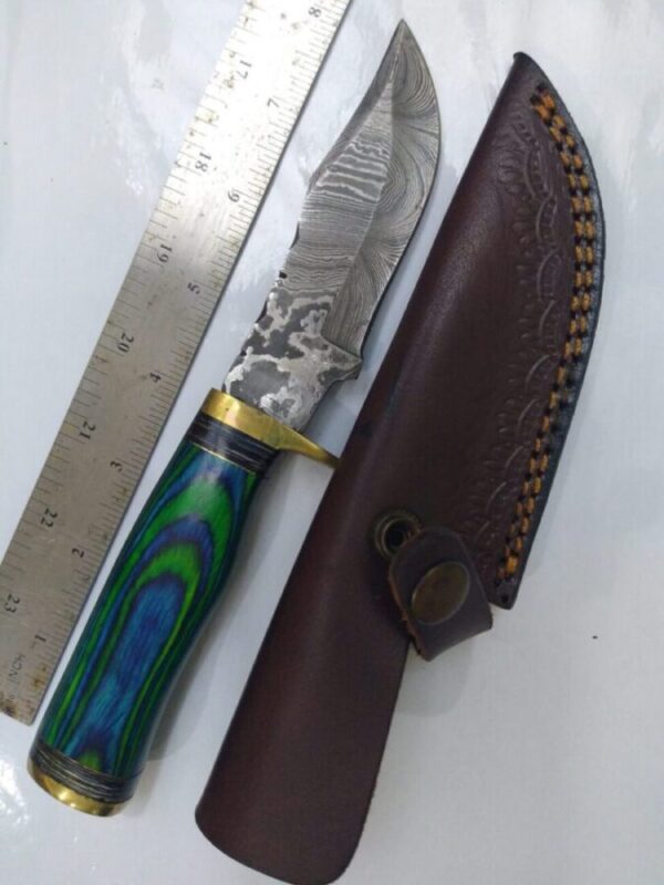 Handmade Damascus Pattern Clip-Point Fixed-Blade Knife with False edge, and Leather Belt Sheath [New – Unused].. Collectible Knives