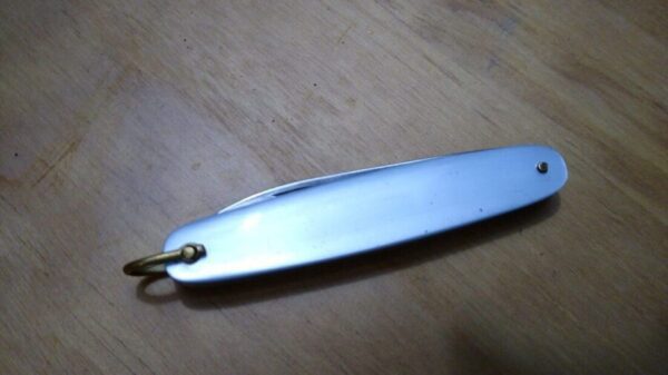 Vintage Single Blade  Lark Pocket knife with brass bail – Powder Blue[Unused – Pristine Cond.] Collectible Knives