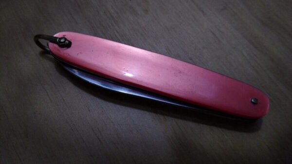 Vintage Single Blade Lark Pocket knife with brass bail – Light Red[Unused – Pristine Cond.] Collectible Knives