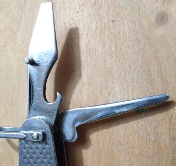 Vintage Camillus US 1958 multi-tool, 4 blade military camp knife with Bail[Used – Very Good Cond.] Camp Knives