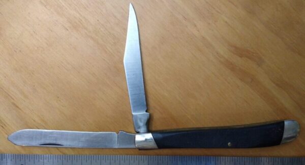 Buck 311, Made in USA 1972-86, Large 2 Blade Trapper Pocket Knife[Used – Pristine Cond.] Buck