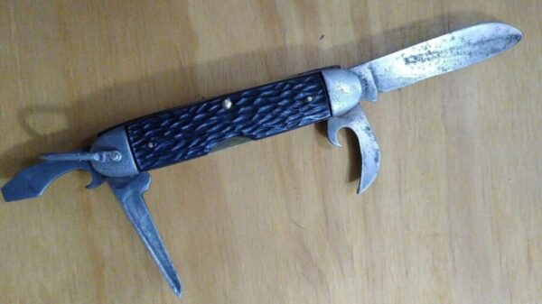 Vintage CamCo 450 USA 4 Blade Scout/Camp Knife[Used – Near Mint Cond.] CamCo