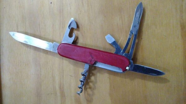 Victorinox Officer Suisse 7 blade Multi-tool Knife [Used – Good Cond.] Multi-Tool Knives