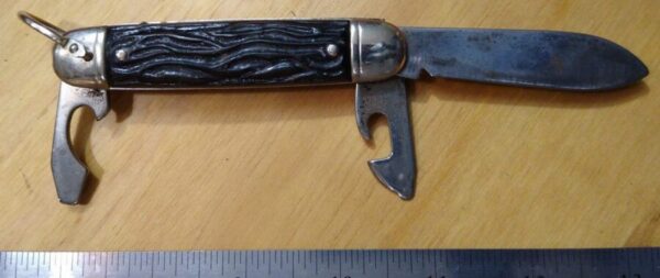 Vintage Colonial Prov. USA ‘Forest Master’ 3 Blade Pocket Knife with Bail[Used – Near Mint Cond.] Camp Knives