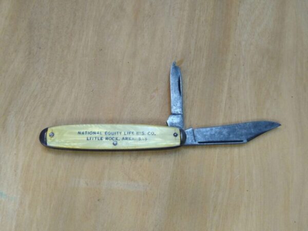 Vintage AutoPoint 2 Blade Pocket Knife with Yellow Pearl Handle Scales- Rare Promo knife[Used-Near Mint Cond.] AutoPoint