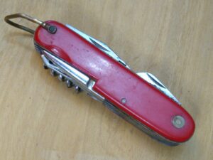 Vintage 11 Blade Multi-Tool Camp Knife – Includes scissors, saw and scaler blades, Made in Japan [Used- Near Mint Cond.]. Under $10