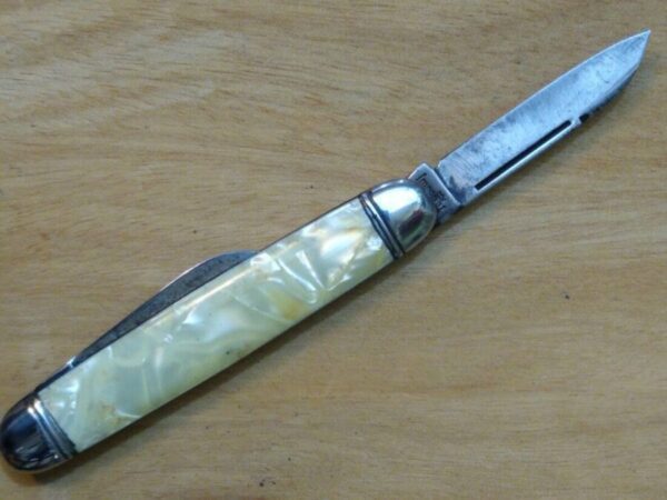 Vintage Folding Imperial RI, USA – 2 Blade Pocket Knife – Tang Stamp Pat # 2170537 P 2284833 with Cracked-Ice Scales [Used – Mint Cond.] Collectible Knives
