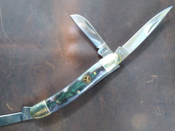 Eagle Edge Medium 3 Blade Pocket Knife w/Smooth Mult-Colored Handle [New/Unused – Pristine Mint Cond.] Eagle Edge