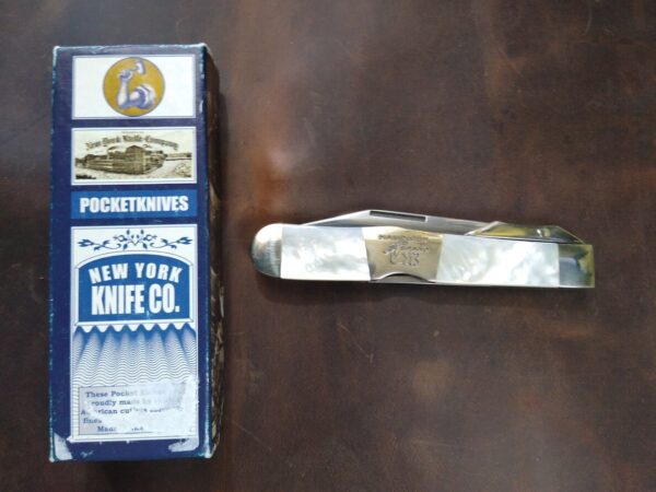New York Knife Co. Hammer Brand Large Single Blade Pearl Handled Swing Guard Lockback Knife[NOS – Pristine Mint Cond.] Collectible Knives