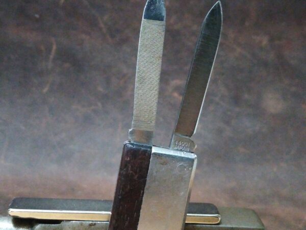 Vintage Klein Tools 44031 Japan – 2 Blade Money Clip Knife with Wood Inlaid Handle [Used – Mint Cond.] Everyday Carry[EDC]