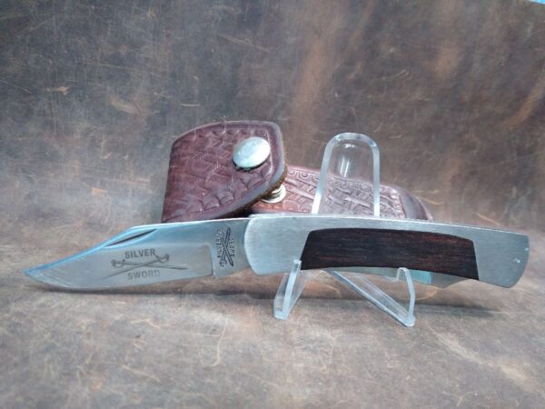 Vintage Camillus Silver Sword Brand, 2 Blade Pocket Knife with leather sheath[Used – Excellent Cond.] Camillus Cutlery