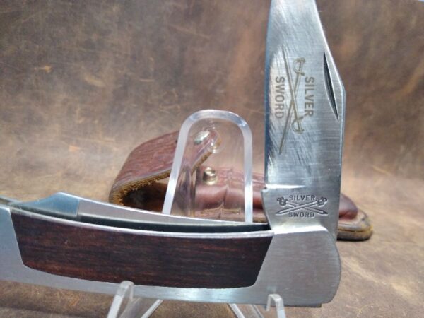 Vintage Camillus Silver Sword Brand, 2 Blade Pocket Knife with leather sheath[Used – Excellent Cond.] Camillus Cutlery