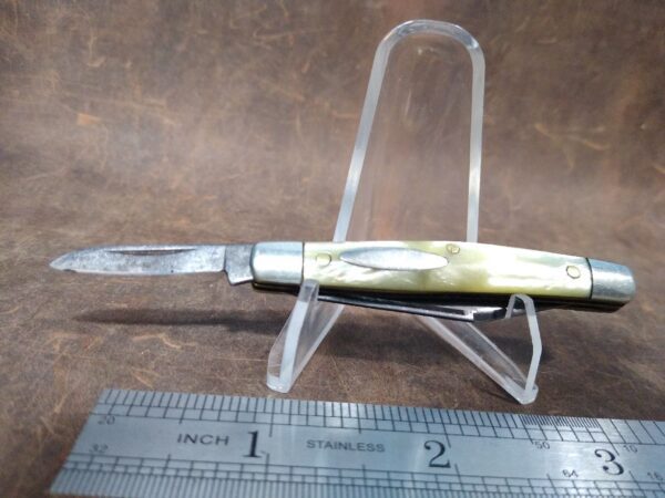 Vintage Ulster USA Small Serpentine 2 Blade Jack-knife with Cracked Ice Handle[Used – Mint Cond.] Collectible Knives