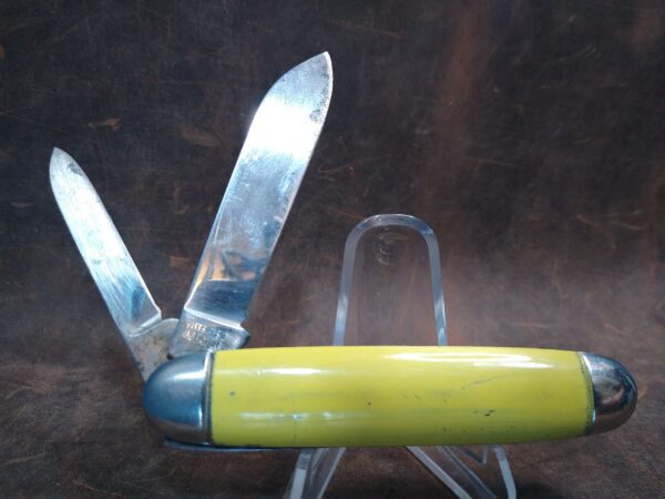 Vintage  Clover Brand Syracuse, NY –  Large 2 blade Jack Knife w/ Yellow Handle [Used – Excellent Cond.] Collectible Knives