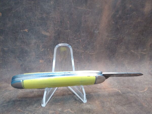 Vintage  Clover Brand Syracuse, NY –  Large 2 blade Jack Knife w/ Yellow Handle [Used – Excellent Cond.] Collectible Knives